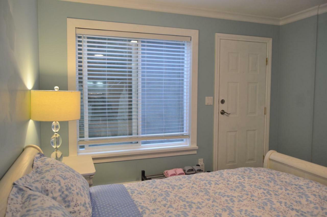 Jane'S Cozy Suite Surrey Exteriér fotografie